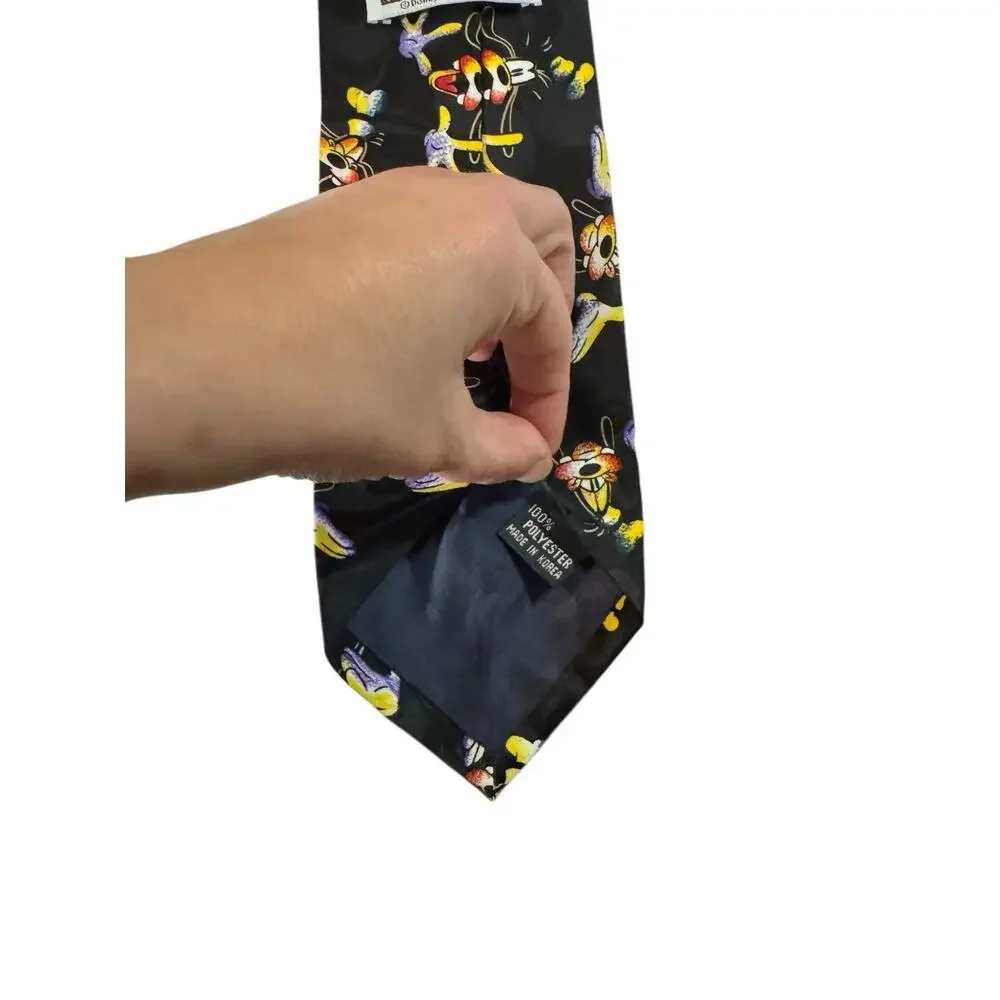 Disney Mickey Unlimited Balancine Goofy Faces Vintage Novelty Necktie